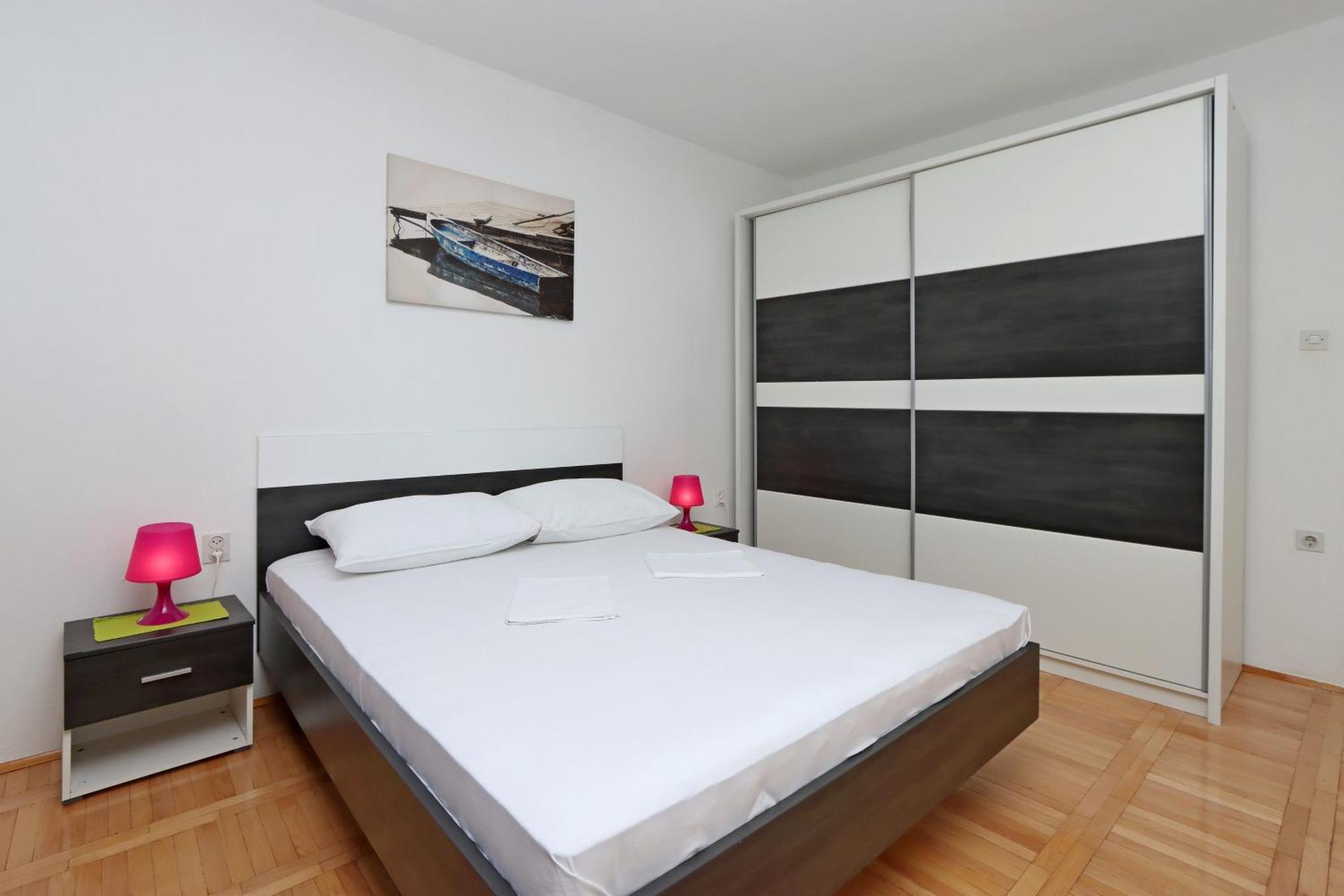 Apartments With A Parking Space Senj - 5571 Chambre photo