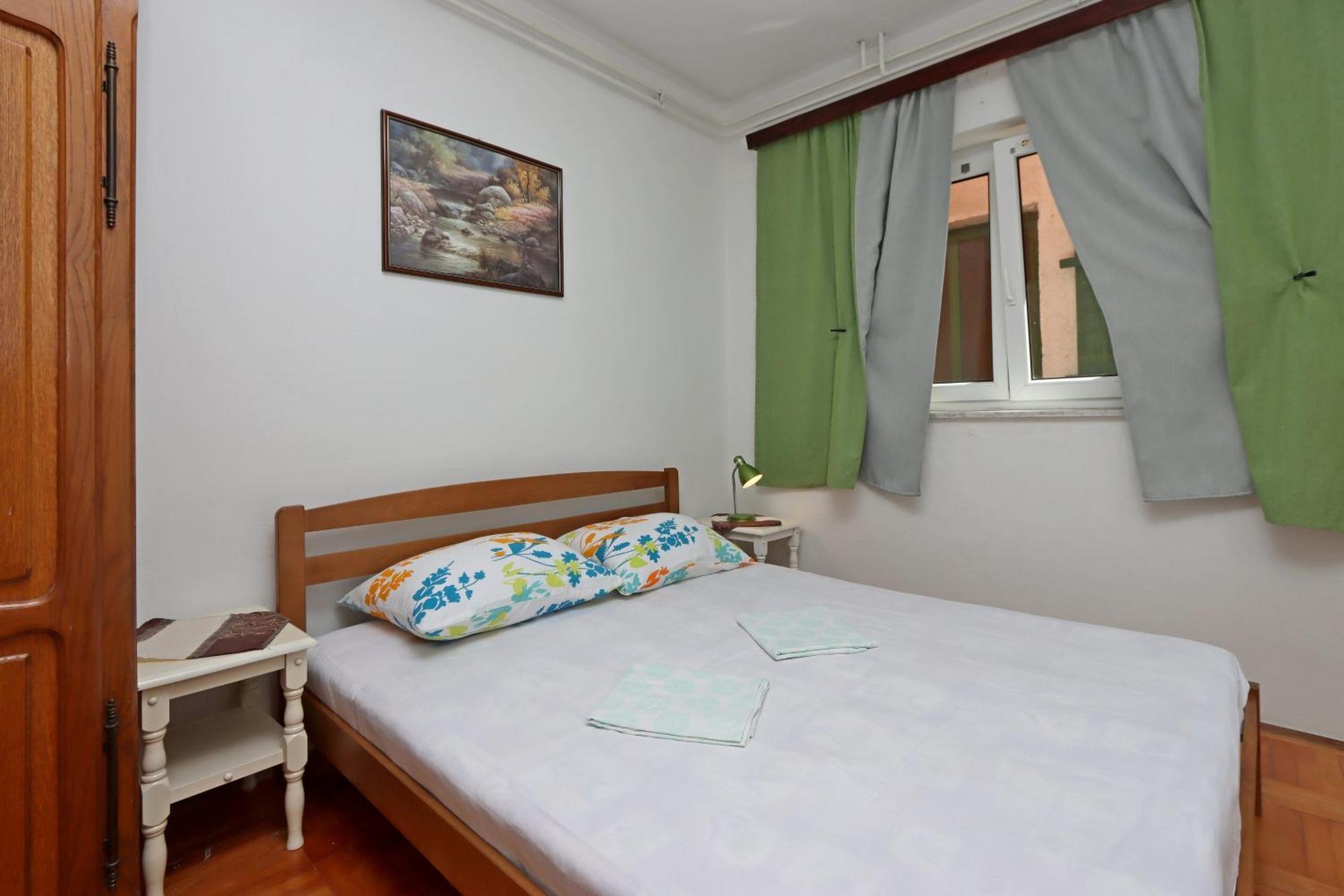 Apartments With A Parking Space Senj - 5571 Extérieur photo